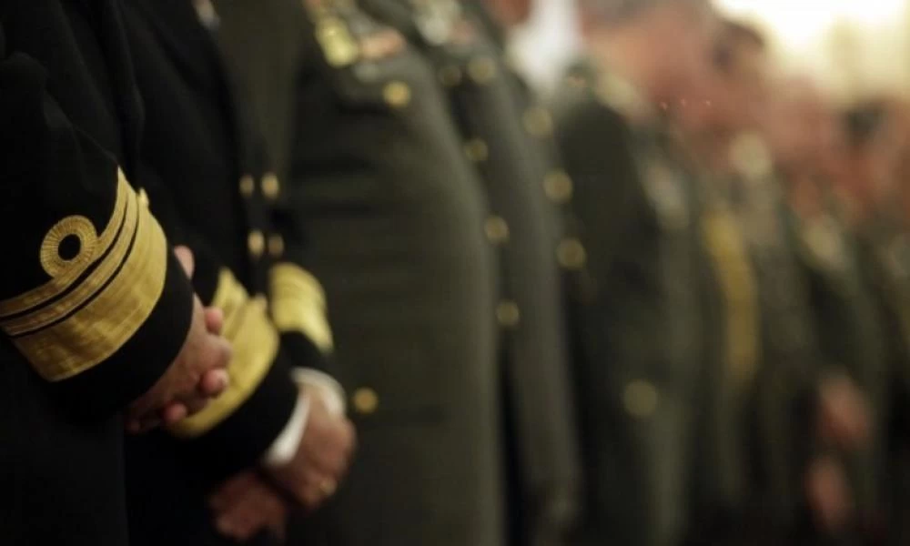 Ανδρομικά: Έως και 10.296 ευρώ για απόστρατους - δικαιούχους Δημοσίου